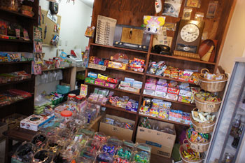 駄菓子屋 だがし 夢や | ショップガイド | たまプラーザ テラス