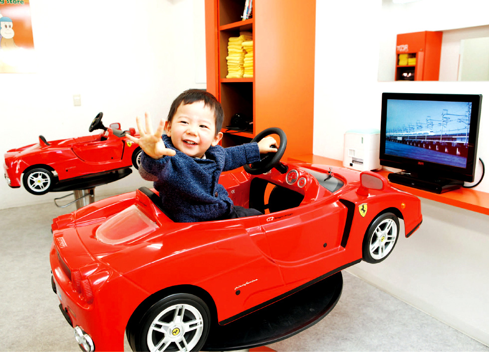 アールカット植田店・池下店 | 名東 天白 緑 日進 長久手 名古屋東部の